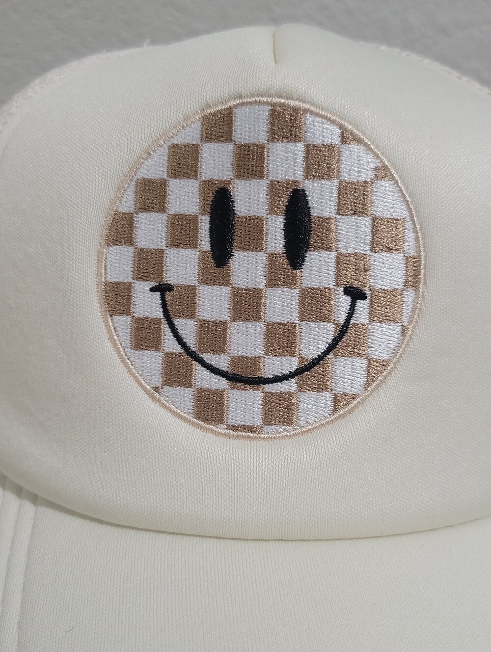 Smiley Face Embroidered Foam Adjustable Trucker Hat New Cream Tan Unisex - Picture 7 of 7